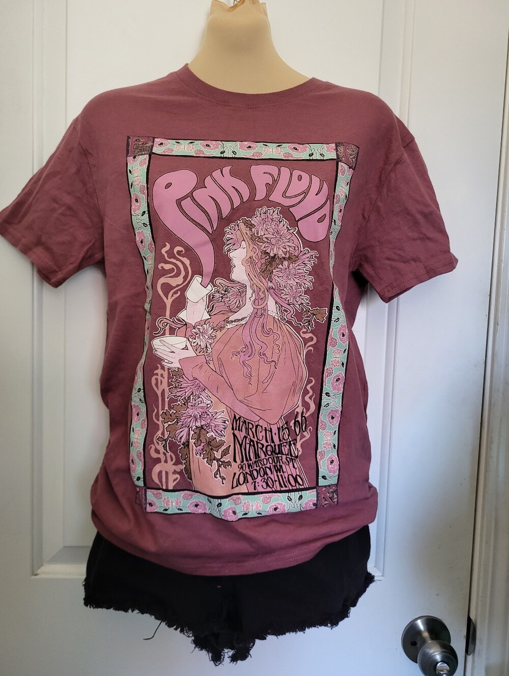 Pink-floyd Men's Pink T-shirt